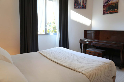 Elegant three bedroom apartment - Gallery - 55
