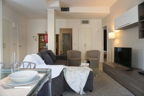 Elegant three bedroom apartment - Gallery - 47