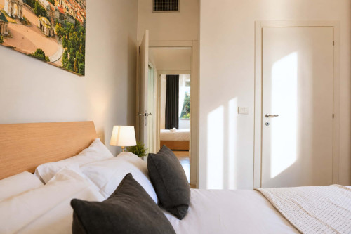 Elegant three bedroom apartment - Gallery - 33