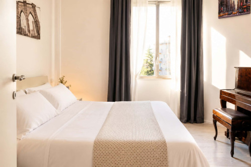 Elegant three bedroom apartment - Gallery - 31