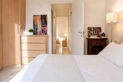 Elegant three bedroom apartment - Gallery - 32