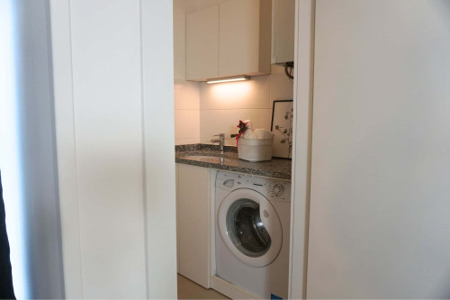Elegant three bedroom apartment - Gallery - 17