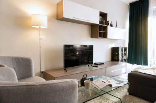 Elegant three bedroom apartment - Gallery - 13