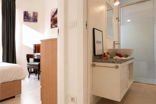 Elegant three bedroom apartment - Gallery - 19