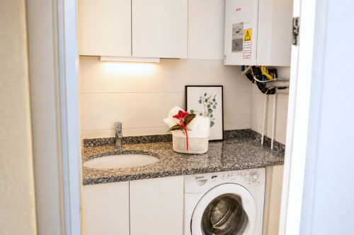 Elegant three bedroom apartment - Gallery - 20