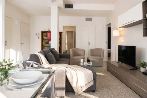 Elegant three bedroom apartment - Gallery - 14