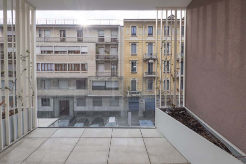 Via Giovanni da Milano 11