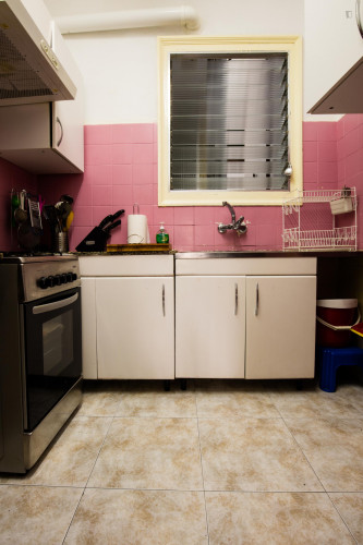 Double room, the gallery on this room has the laundry space for all the tenants in the flat - Gallery - 7
