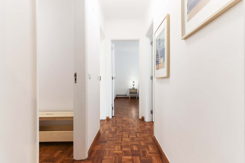 Bright and Cozy Apartment in Rua Sacadura Cabral, Estoril - Gallery - 12
