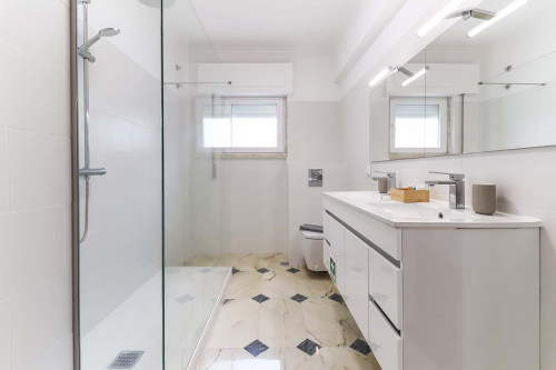 Bright and Cozy Apartment in Rua Sacadura Cabral, Estoril - Gallery - 23