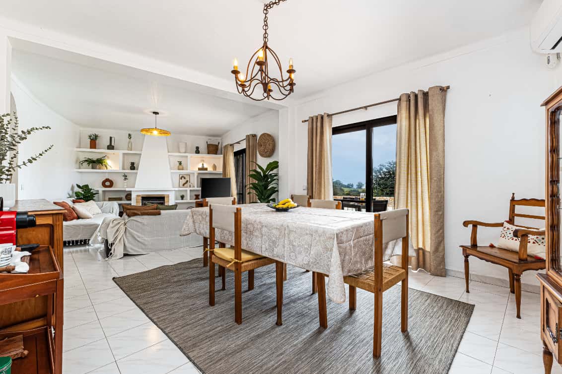Magnificent House With Private Pool In Porches (from November To March Only) - 2