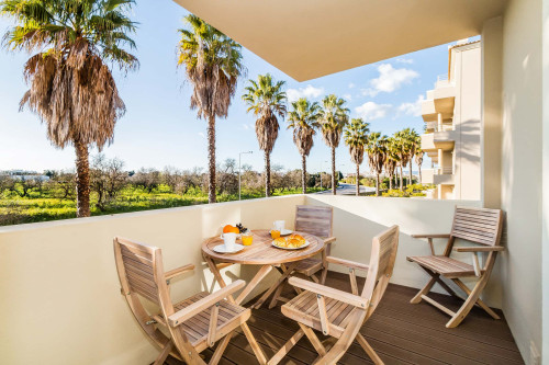 Fully renovated one-bedroom flat in a complex in Portimão (From October to March only) - Gallery - 13