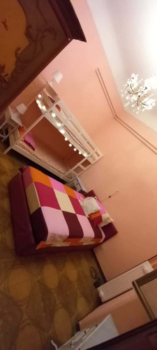 Room in Piazza Giuseppe Garibaldi, La Spezia for 120 m² with 3 bedrooms