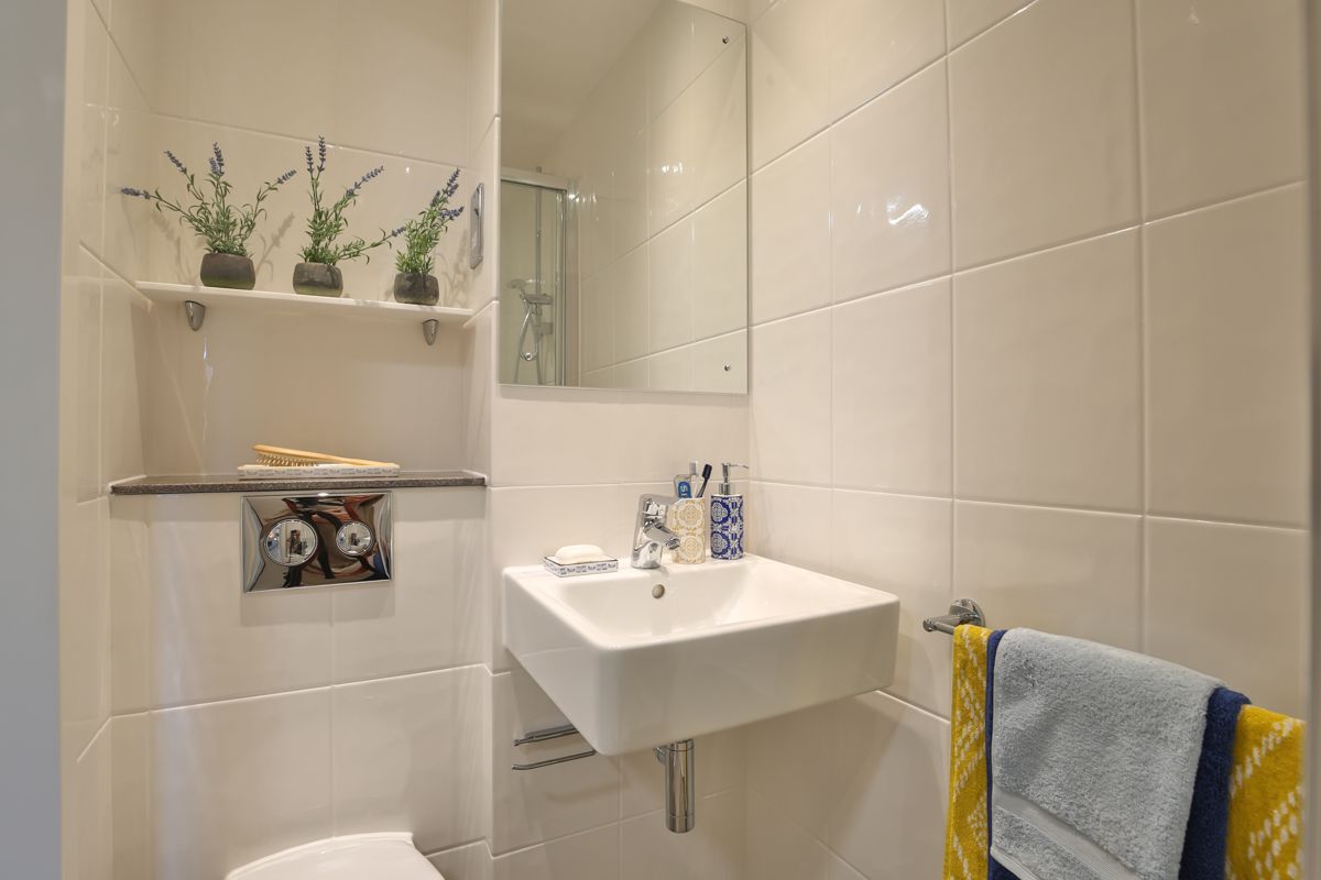  Classic Bigger Accessible Studio  -  James House  - Gallery -  4