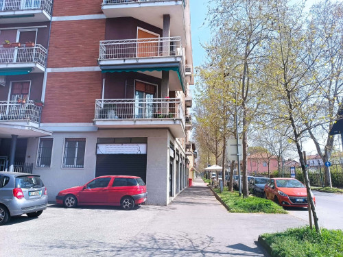 Ugo Foscolo 23 , Monza