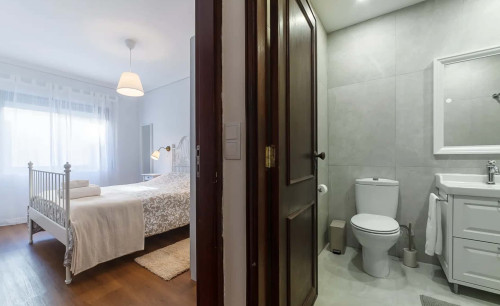 Spacious 2-bedroom Apartment in Aveiro - Gallery - 5