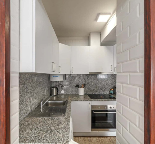 Spacious 2-bedroom Apartment in Aveiro - Gallery - 11