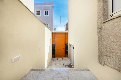 Rua 1º de Dezembro - Gallery - 18