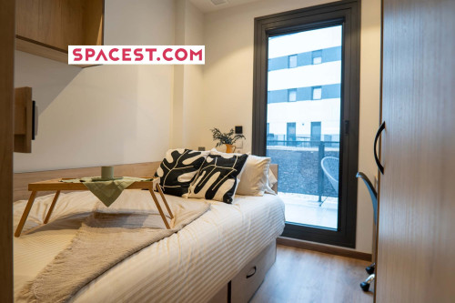 2DIO: habitación en apartamento compartido de dos personas - Pamplona
