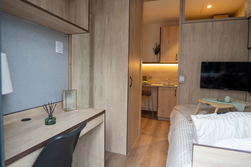 2DIO: habitación en apartamento compartido de dos personas - Pamplona