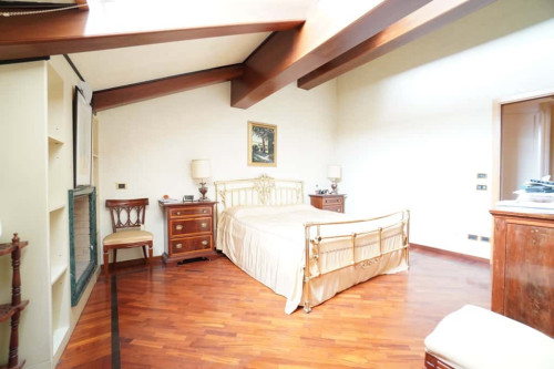 Apartment in Via Galliera, Bologna for 280 m² with 3 bedrooms - Gallery - 11