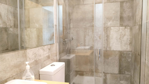 CQ15 Cozy Studio next to HUC | Weekly Cleaning