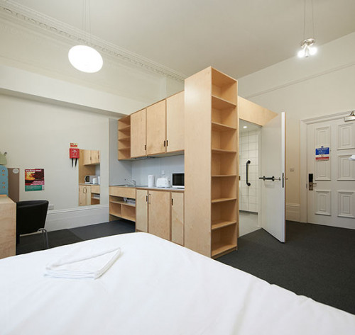 Surrey House - Gallery - 14