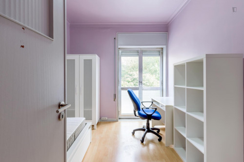Cosy single bedroom in a 9-bedroom flat in Bonfim - Gallery - 27