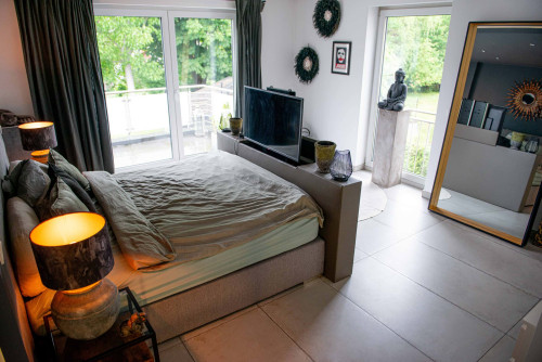 Apartment in Paul-Langen-Straße, Bonn for 120 m² with 2 bedrooms