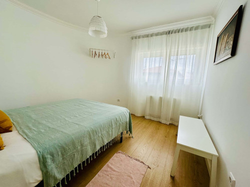 Apartment in Travessa dos Almocreves, Ferrel for 65 m² with 2 bedrooms