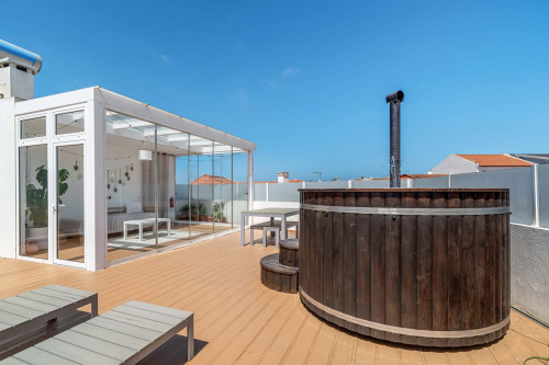Apartment in Travessa dos Almocreves, Ferrel for 65 m² with 2 bedrooms