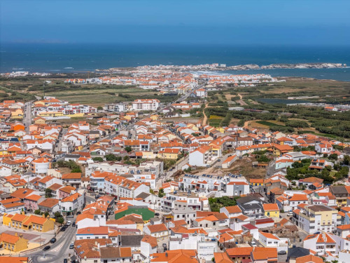 Apartment in Travessa dos Almocreves, Ferrel for 65 m² with 2 bedrooms - Gallery - 28