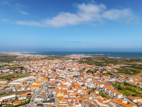 Apartment in Travessa dos Almocreves, Ferrel for 65 m² with 2 bedrooms - Gallery - 32