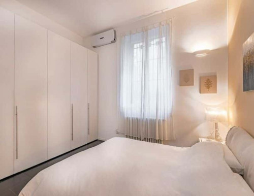 Apartment in Via Giorgio Giulini, Monza for 90 m² with 2 bedrooms