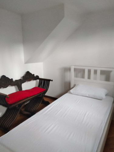Room in Corso Giuseppe Garibaldi, Brescia for 210 m² with 5 bedrooms