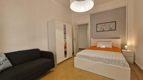 Lungotevere di Pietra Papa, 61 - Stanza 87