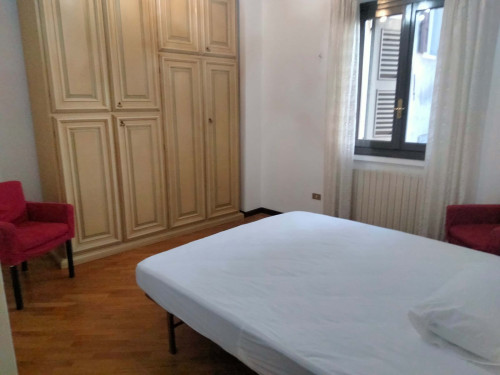 Room in Corso Giuseppe Garibaldi, Brescia for 210 m² with 5 bedrooms