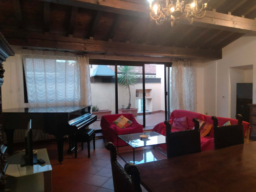Room in Corso Giuseppe Garibaldi, Brescia for 210 m² with 5 bedrooms - Gallery - 9