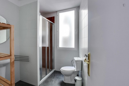 Lovely single bedroom next to Urquinaona metro station - Gallery - 8