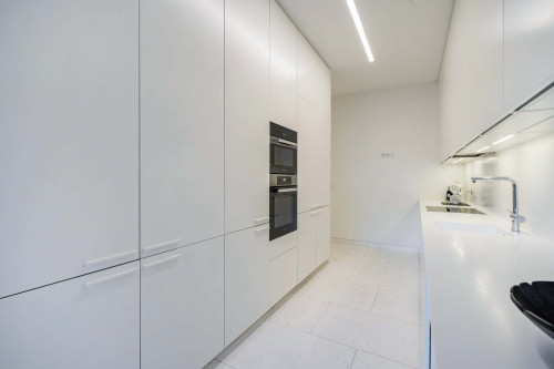Apartment in Avenida Nossa Senhora do Rosario, Cascais for 166 m² with 1 bedroom - Gallery - 60