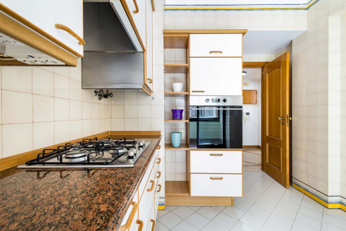 Apartment in Alameda da Guia, Cascais for 110 m² with 2 bedrooms
