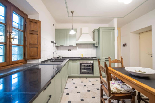 Apartment in Via di Tiglio, Capannori for 250 m² with 4 bedrooms - Gallery - 24