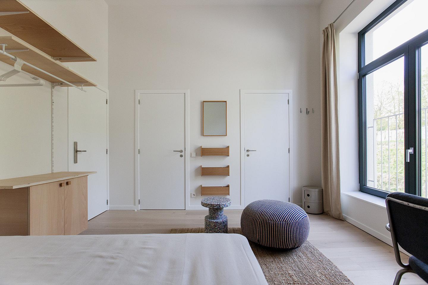Room With Private Bathroom (shower, Sink) And Toilet - 10