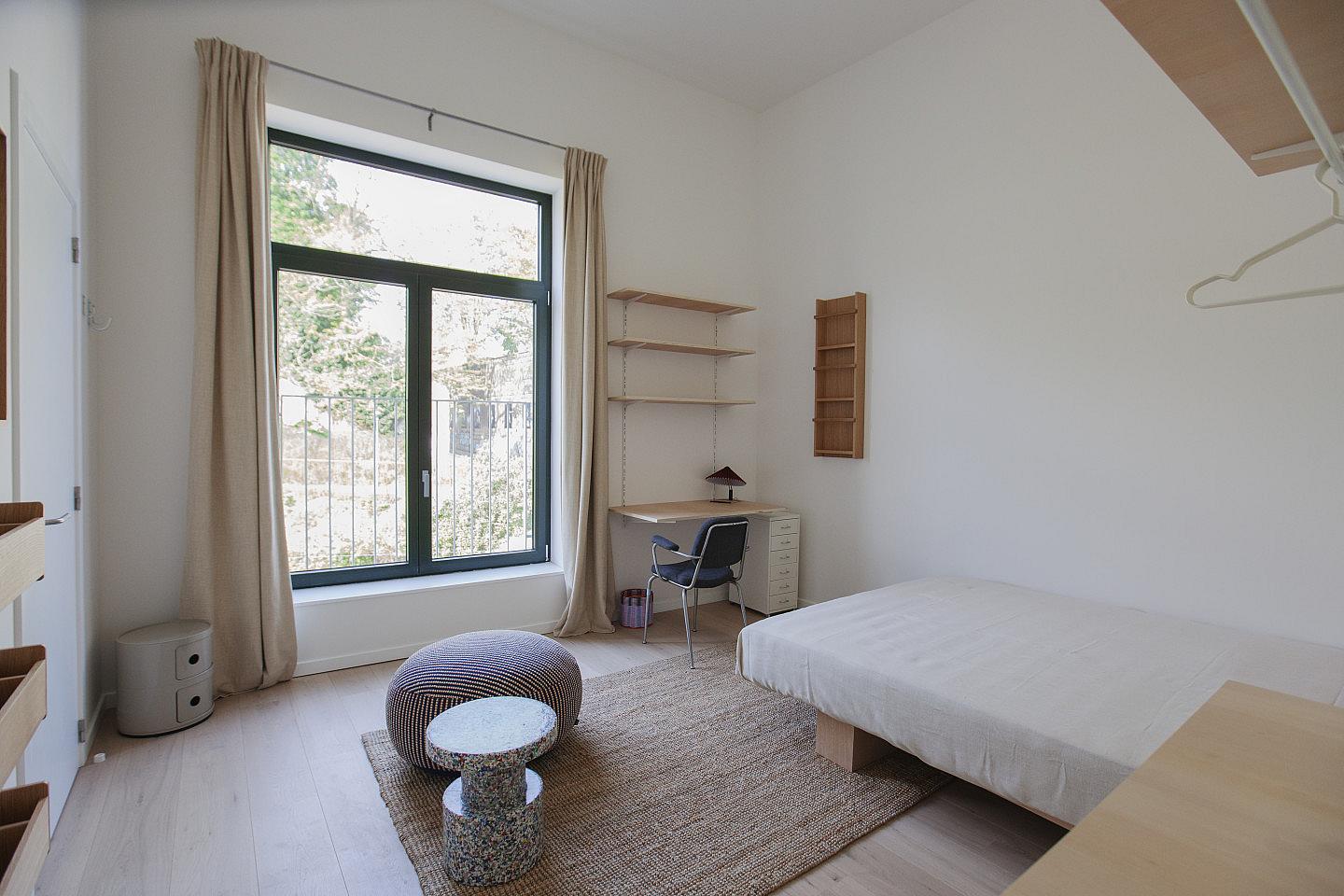 Room With Private Bathroom (shower, Sink) And Toilet - 20