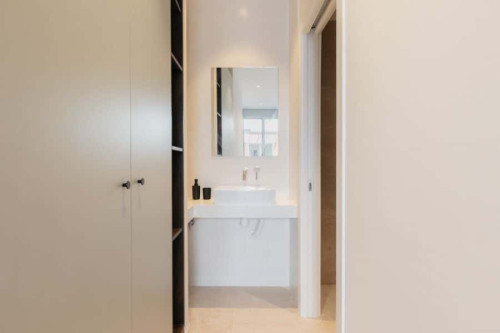Habitación en piso de 5 habitaciones - Gallery - 34