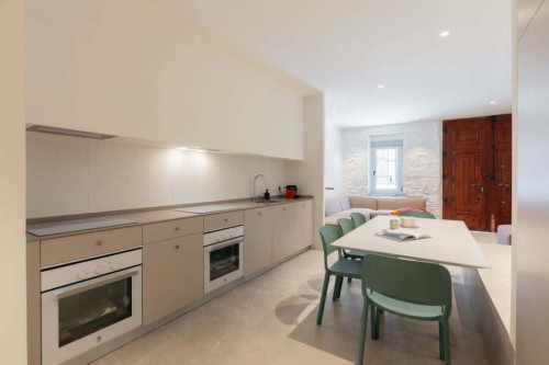 Habitación en piso de 5 habitaciones - Gallery - 438