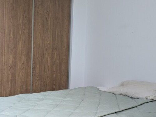 Quiet Neighbourhood, homey condo