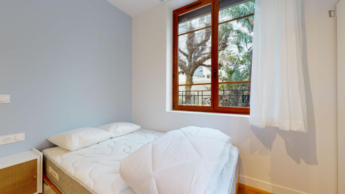 Pleasant double bedroom near Parc Georges Bazin