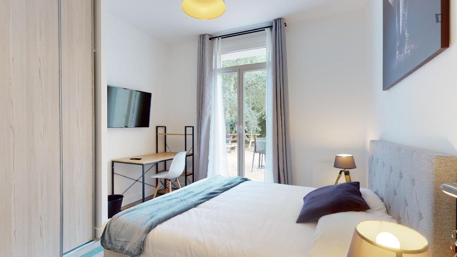  Pleasant Double Bedroom Near Botanical Garden  -  Pleasant double bedroom near Botanical Garden  - Gallery -  1