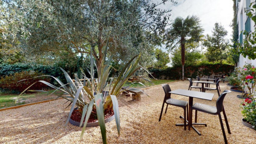 Spacious double bedroom near Botanical Garden - Gallery - 8